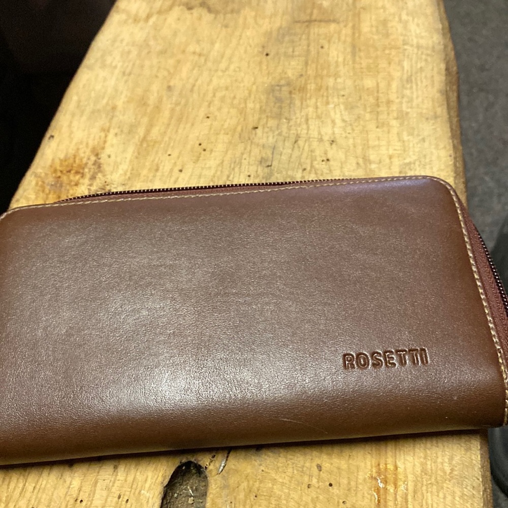 Rossetti Posh Leather Wallet New W out Tags - Excellent Condition